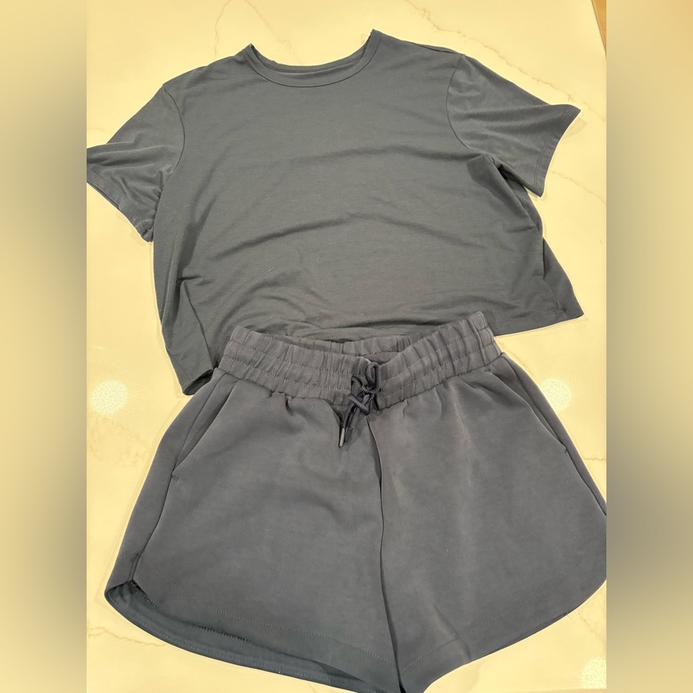 All in Motion Women's navy Athletic Shorts and t shirt